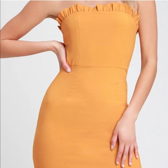 XS Golden Yellow Strapless Ruffled Bodycon Dress - Picture 4 of 5